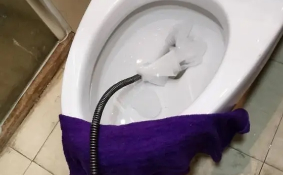 维西马桶疏通